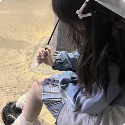 茱莉小姐